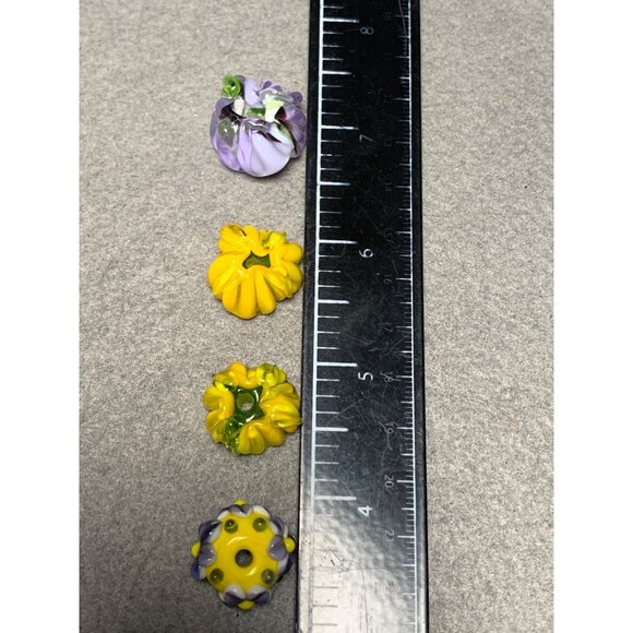 Handmade Glass Lampwork Flower Beads Set of 6 Assorted Colors - Picture 8 of 10